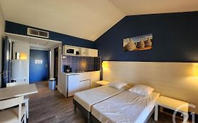 Studio Meuble